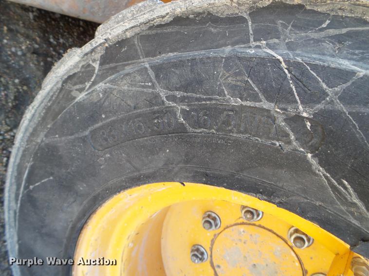 image for item EW9876 2010 Case 450 Series 3 skid steer