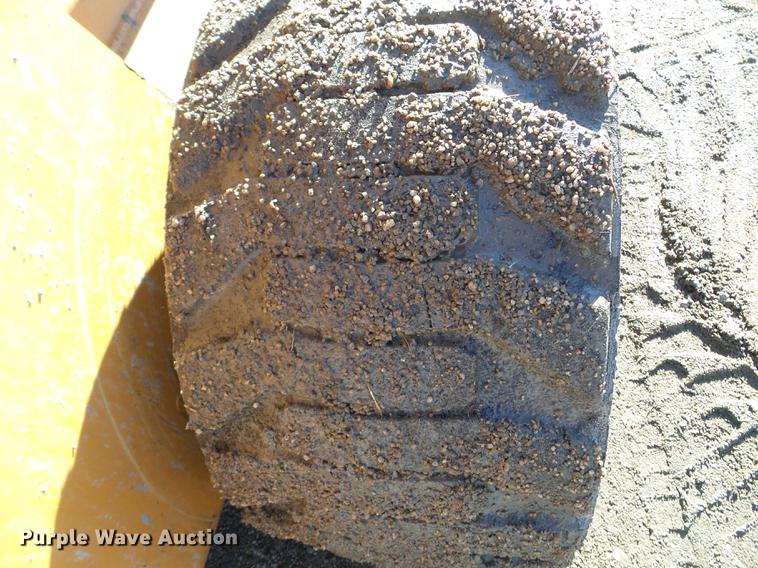 image for item EW9876 2010 Case 450 Series 3 skid steer