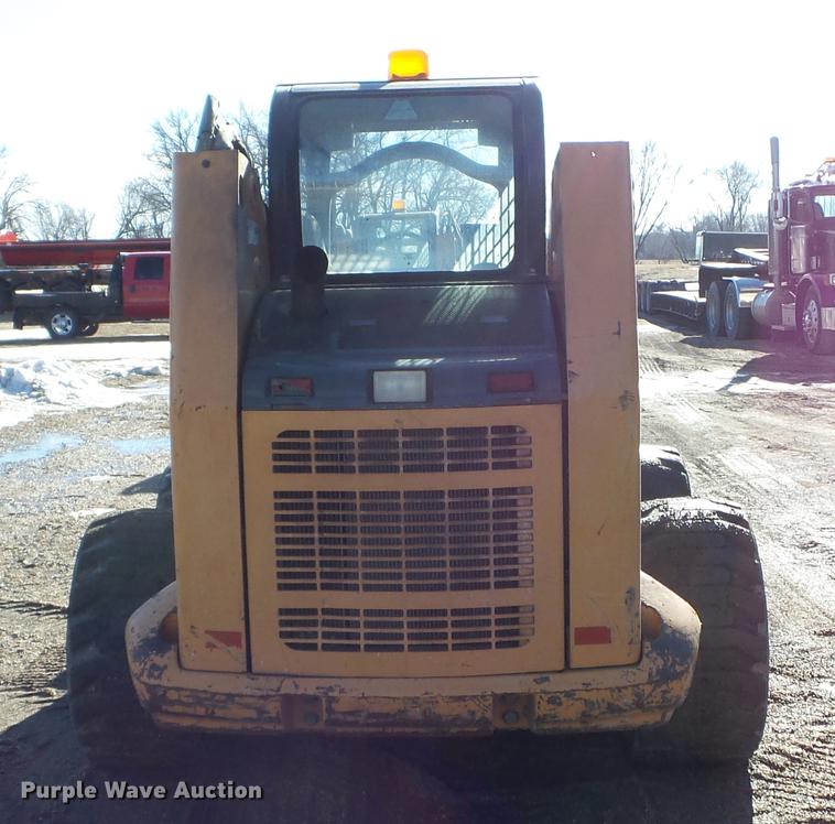 image for item EW9877 2009 Case 450 Series 3 skid steer