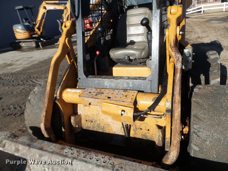 image for item EW9877 2009 Case 450 Series 3 skid steer