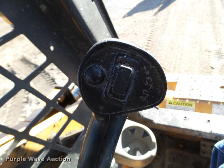 image for item EW9877 2009 Case 450 Series 3 skid steer