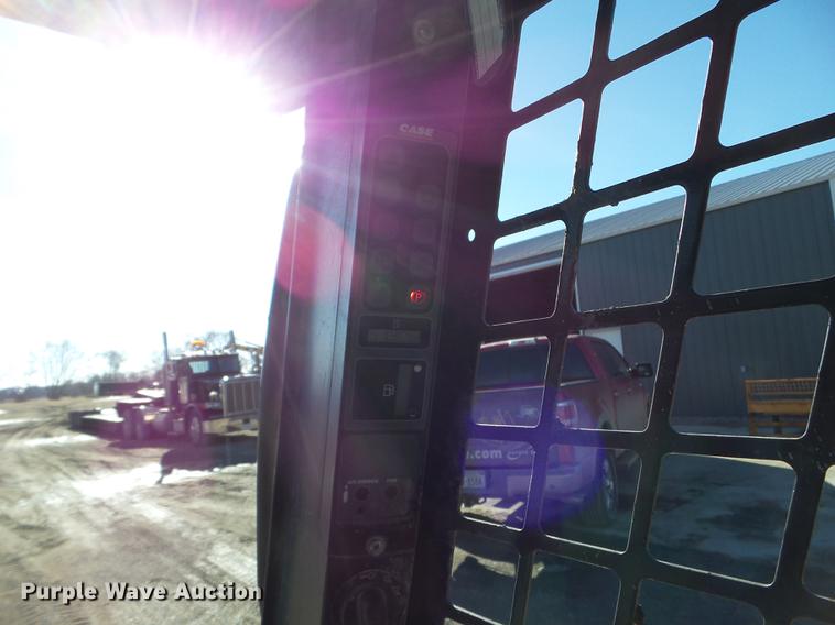 image for item EW9877 2009 Case 450 Series 3 skid steer