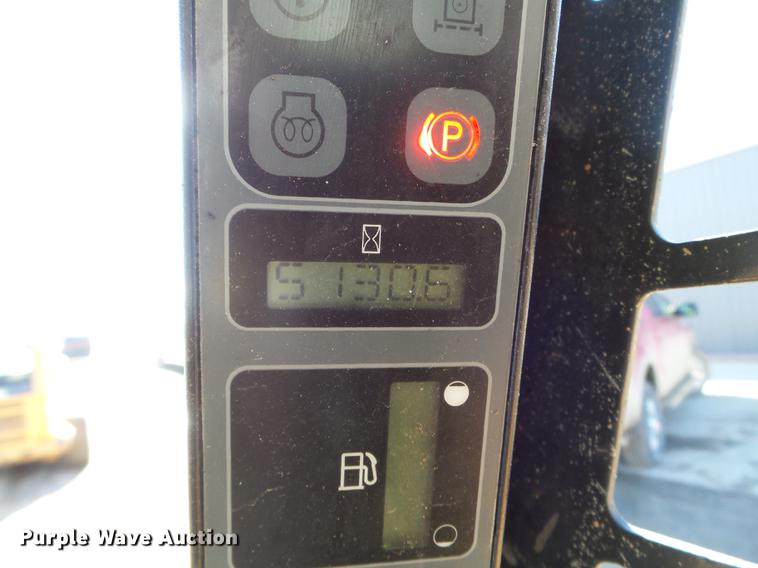 image for item EW9877 2009 Case 450 Series 3 skid steer