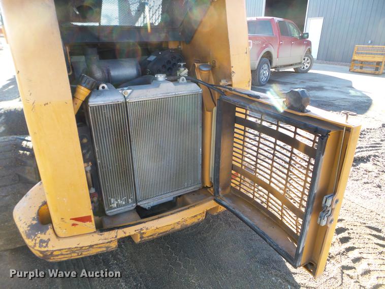 image for item EW9877 2009 Case 450 Series 3 skid steer