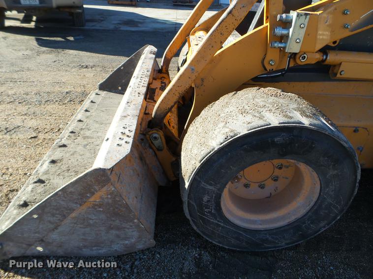 image for item EW9877 2009 Case 450 Series 3 skid steer