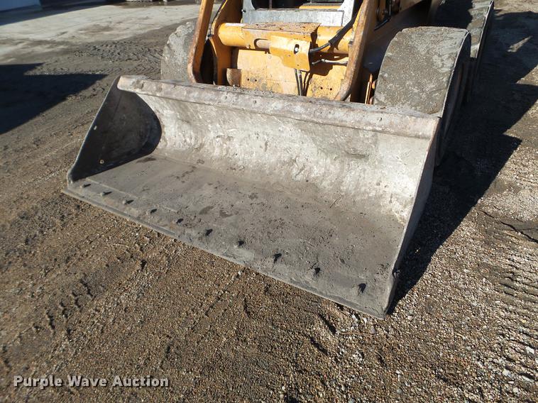 image for item EW9877 2009 Case 450 Series 3 skid steer