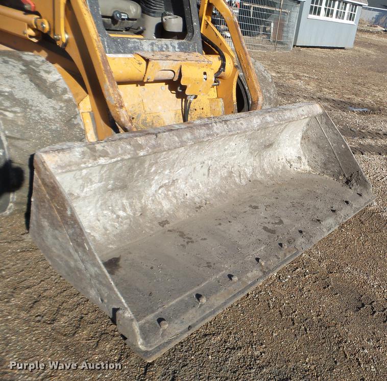 image for item EW9877 2009 Case 450 Series 3 skid steer