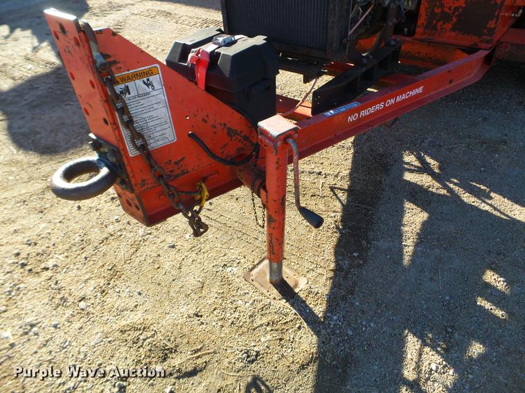 image for item EW9878 2000 Crafco EZ Pour 200D melter applicator