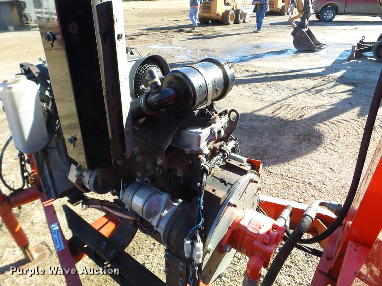 image for item EW9878 2000 Crafco EZ Pour 200D melter applicator