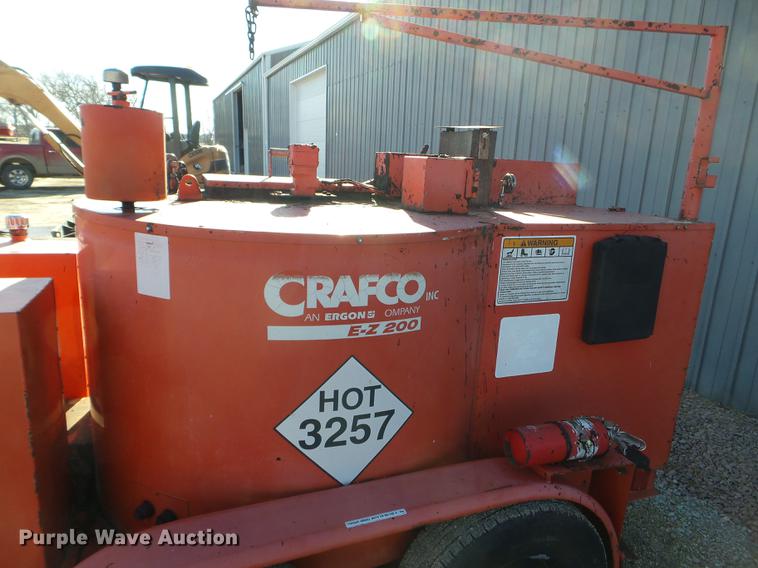 image for item EW9878 2000 Crafco EZ Pour 200D melter applicator