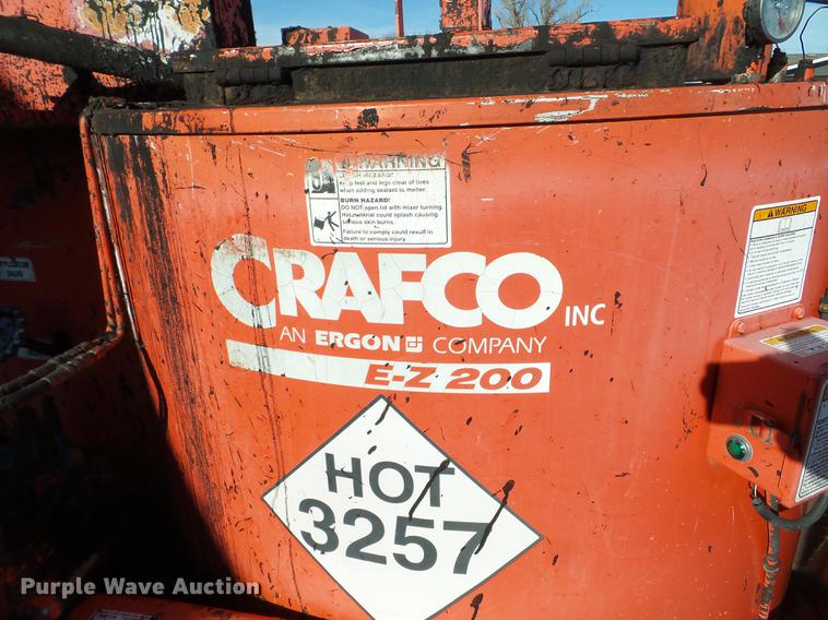 image for item EW9878 2000 Crafco EZ Pour 200D melter applicator