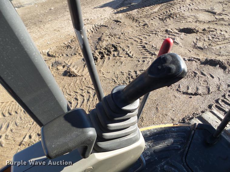 image for item EW9879 2007 Case CX50B mini excavator