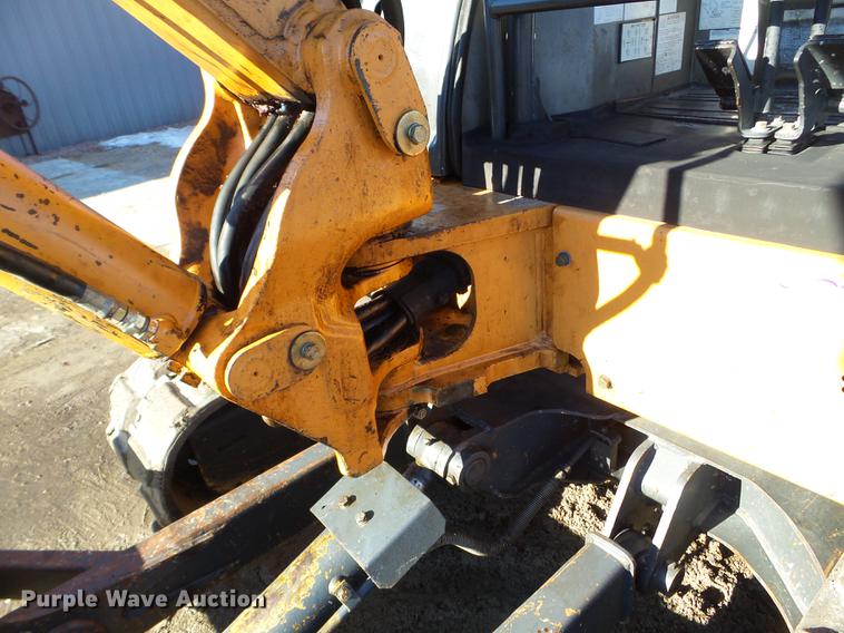 image for item EW9879 2007 Case CX50B mini excavator