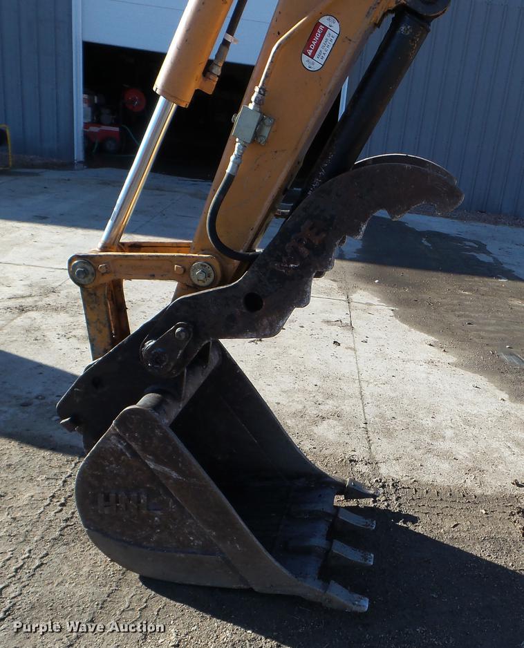 image for item EW9879 2007 Case CX50B mini excavator