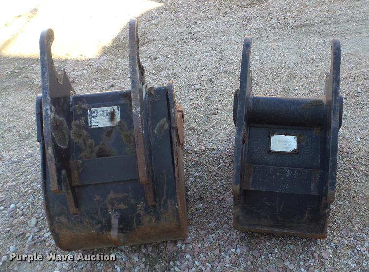 image for item EW9879 2007 Case CX50B mini excavator