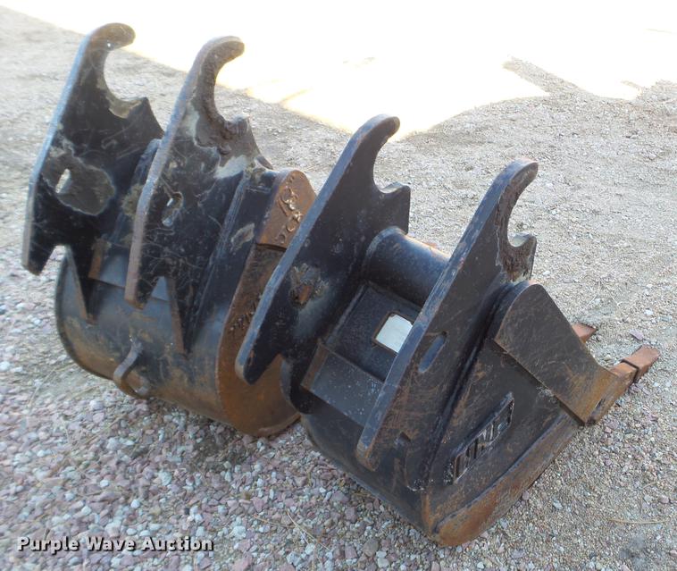 image for item EW9879 2007 Case CX50B mini excavator