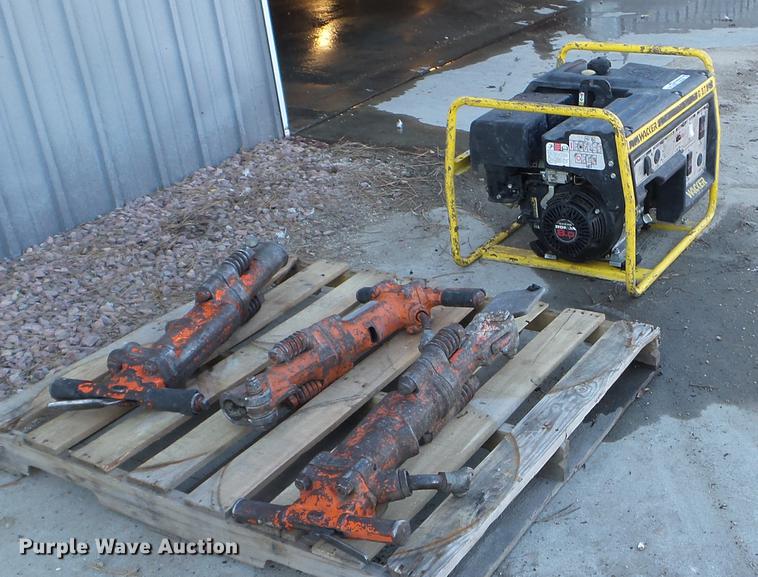 image for item EW9880 Tools