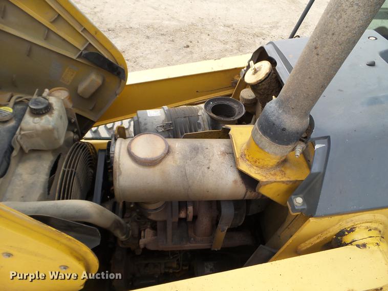 image for item EW9881 2005 John Deere 310G backhoe