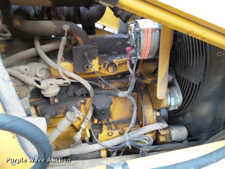 image for item EW9881 2005 John Deere 310G backhoe