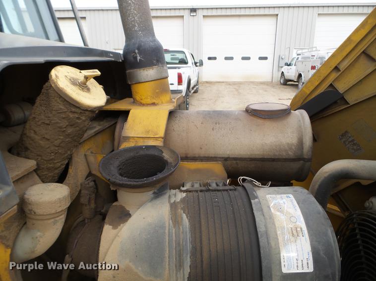 image for item EW9881 2005 John Deere 310G backhoe