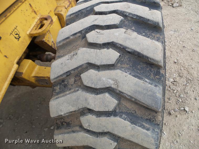 image for item EW9881 2005 John Deere 310G backhoe