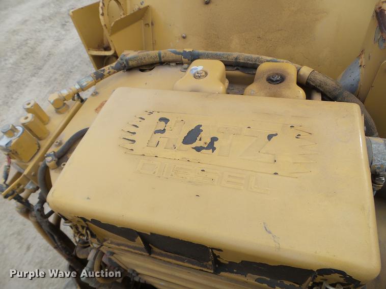 image for item EW9882 1994 Caterpillar CB-214C vibratory double drum roller