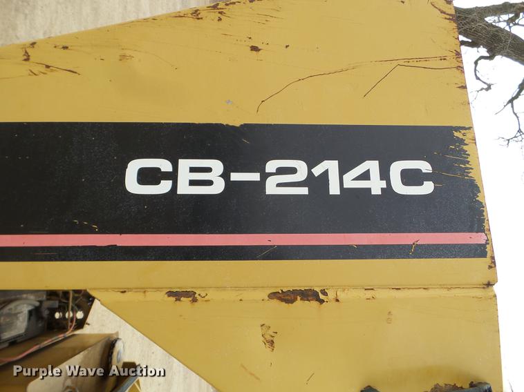 image for item EW9882 1994 Caterpillar CB-214C vibratory double drum roller