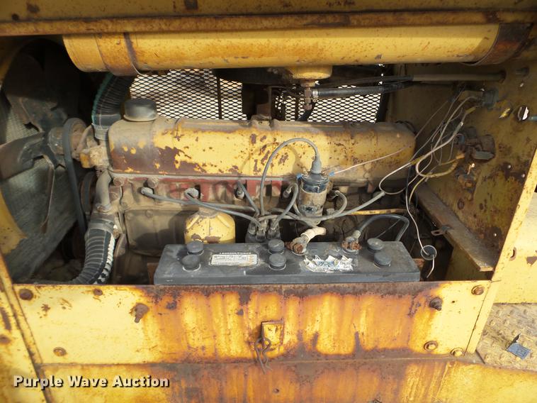 image for item EW9883 Arrow 400 breaker