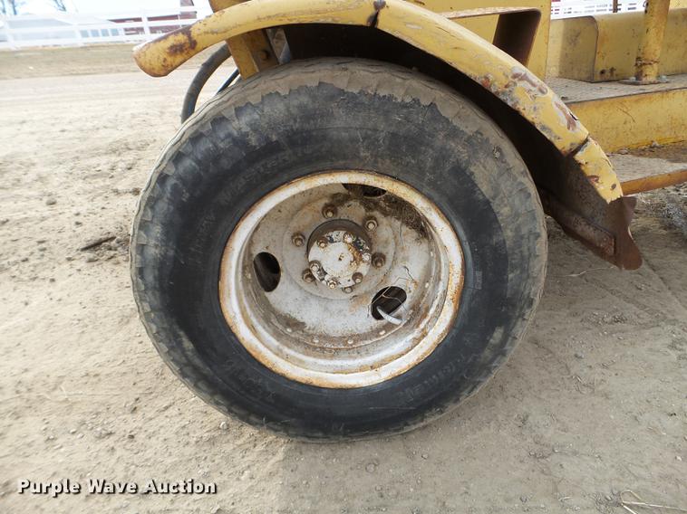 image for item EW9883 Arrow 400 breaker