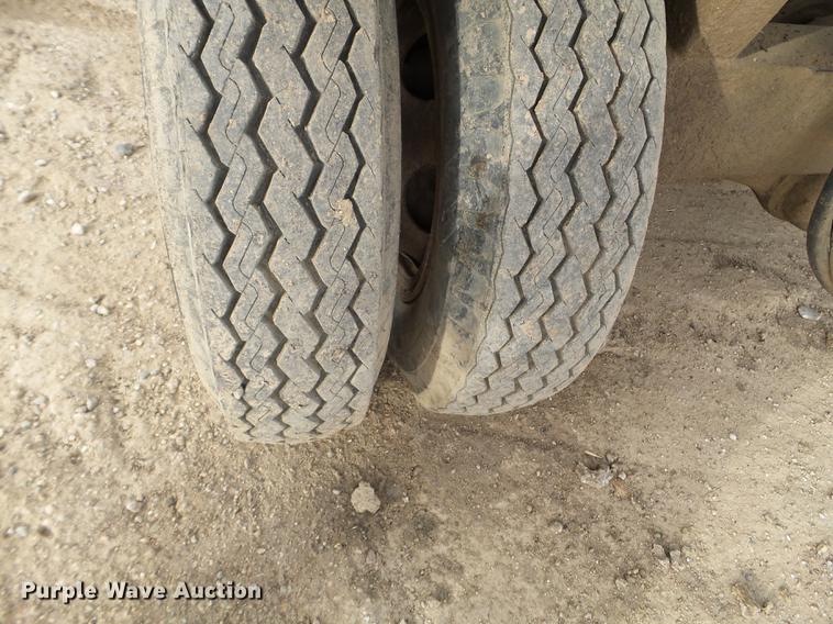 image for item EW9883 Arrow 400 breaker