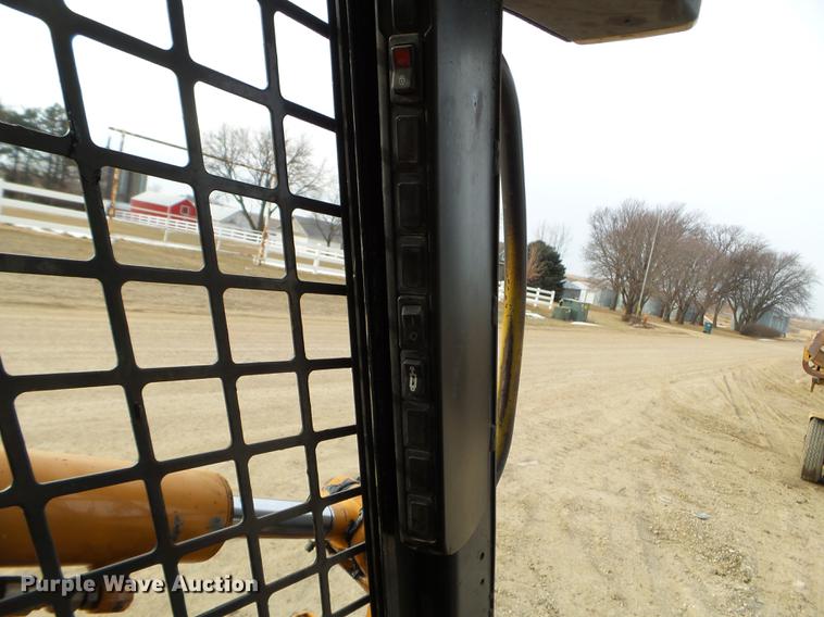 image for item EW9885 2008 Case 450CT Series 3 skid steer