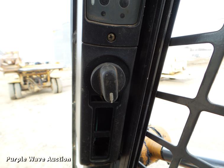 image for item EW9885 2008 Case 450CT Series 3 skid steer