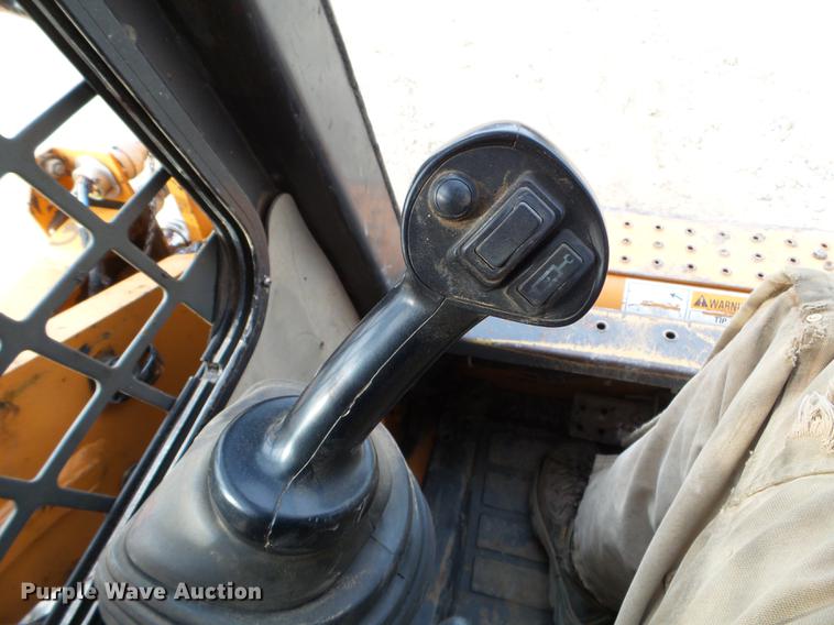 image for item EW9885 2008 Case 450CT Series 3 skid steer