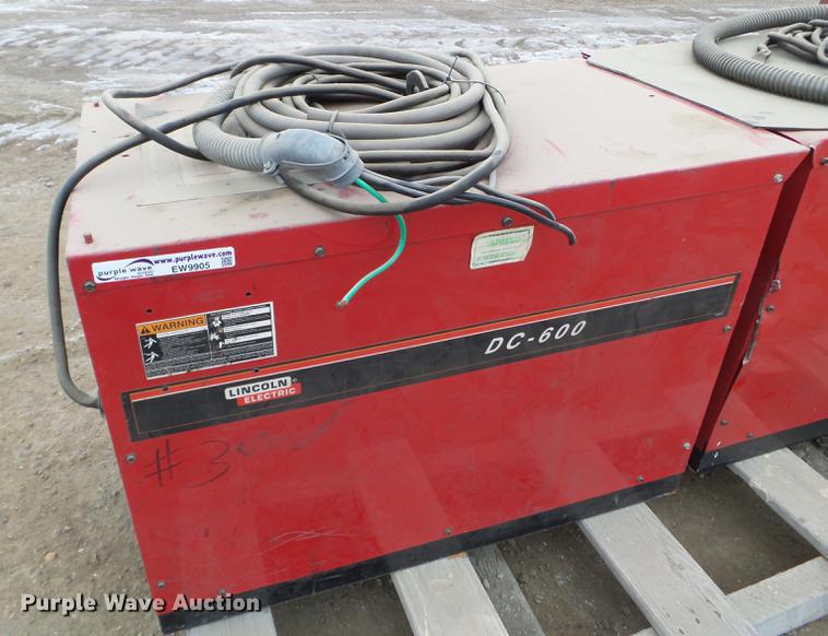 image for item EW9905 Lincoln DC-600 welder