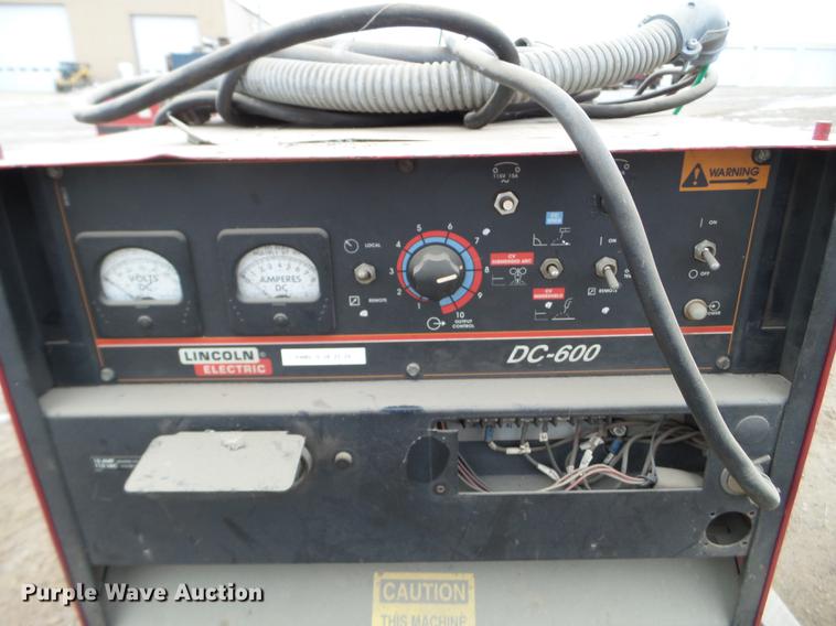 image for item EW9905 Lincoln DC-600 welder
