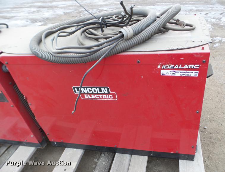 image for item EW9906 Lincoln DC-600 welder