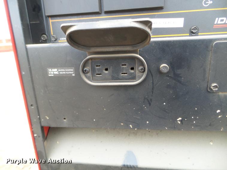 image for item EW9906 Lincoln DC-600 welder