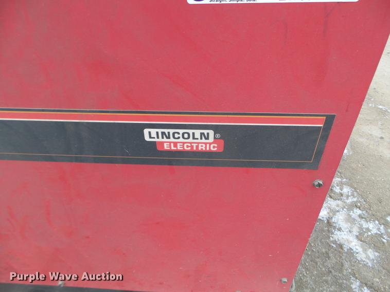 image for item EW9907 Lincoln DC-600 welder