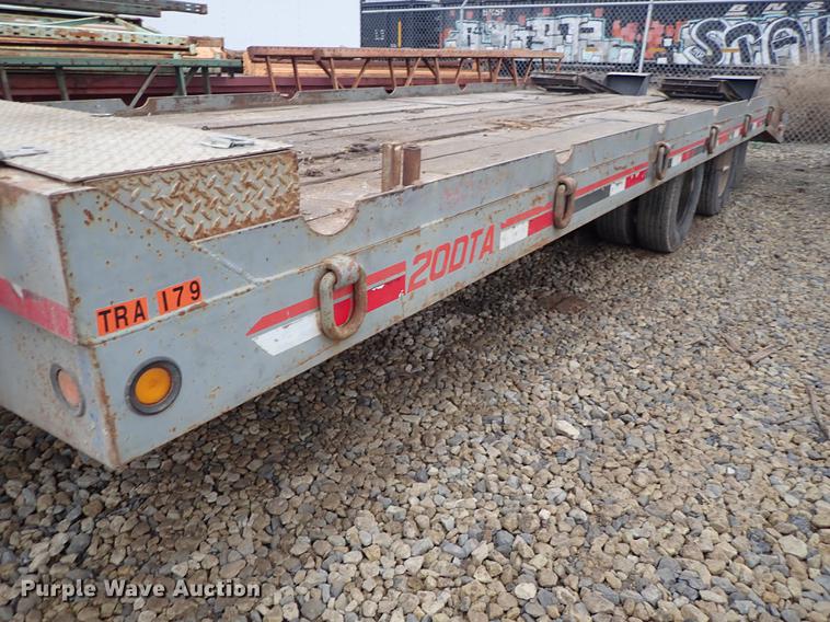 image for item FH9577 2000 Interstate 200TA equipment trailer