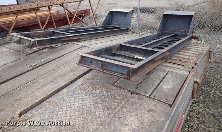 image for item FH9577 2000 Interstate 200TA equipment trailer