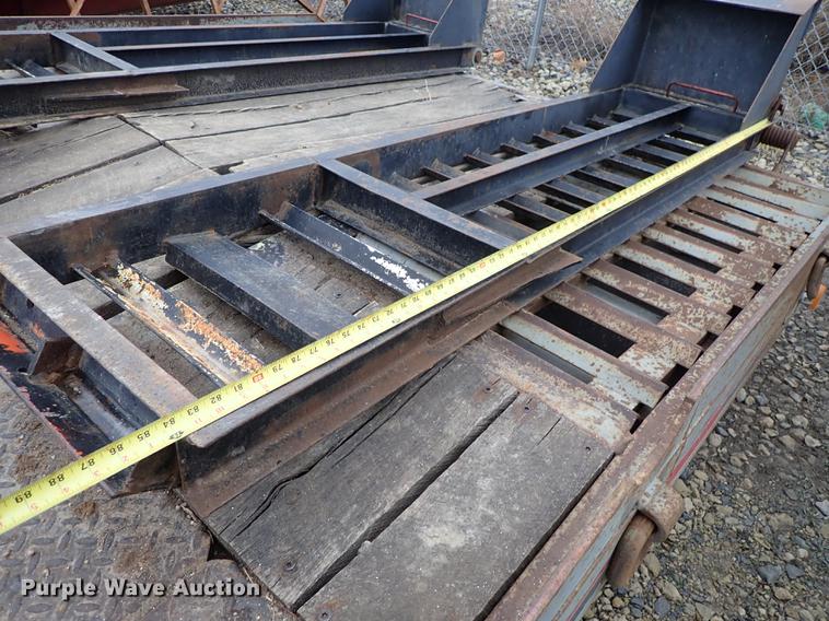 image for item FH9577 2000 Interstate 200TA equipment trailer