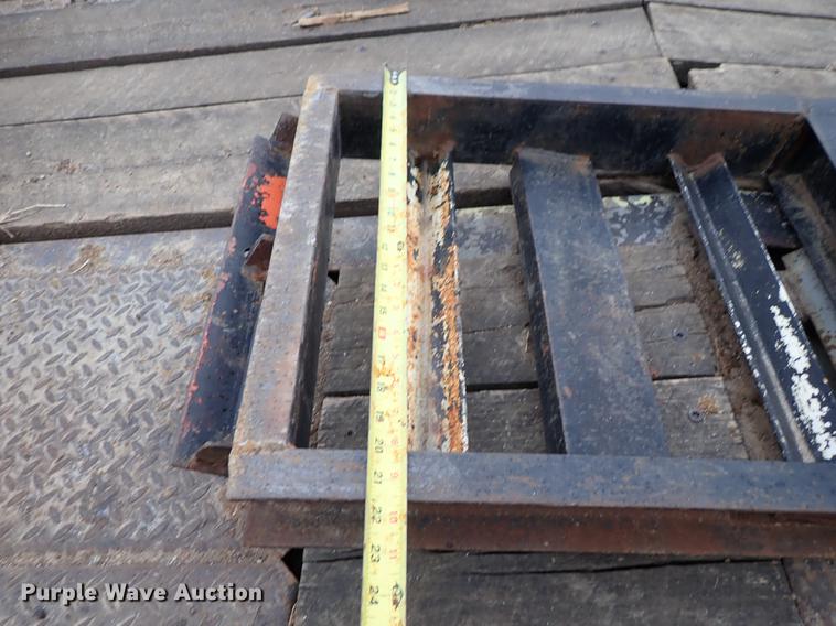 image for item FH9577 2000 Interstate 200TA equipment trailer