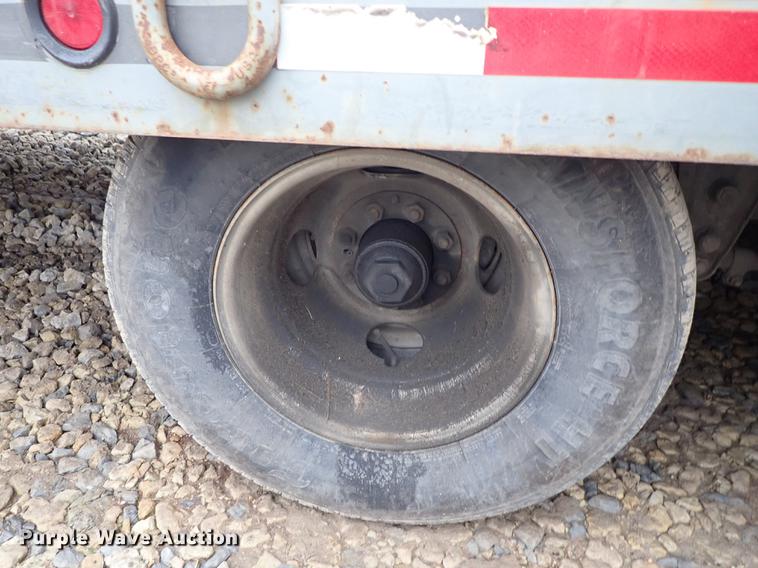 image for item FH9577 2000 Interstate 200TA equipment trailer