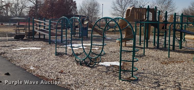 image for item AV9315 Playground equipment