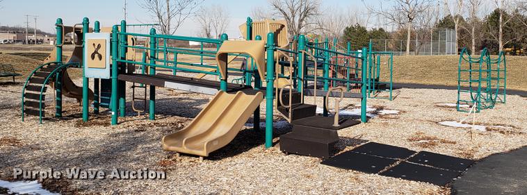 image for item AV9315 Playground equipment