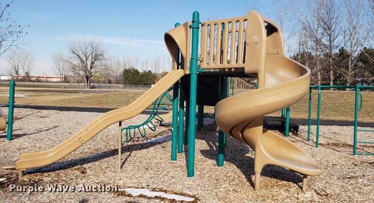 image for item AV9315 Playground equipment