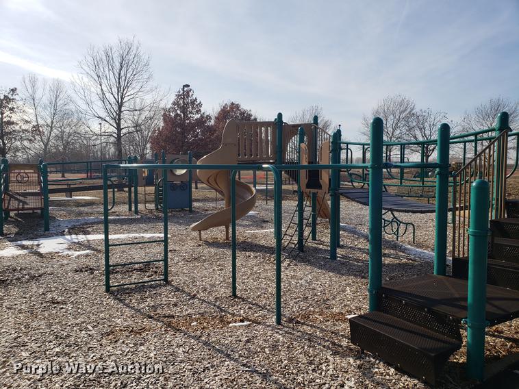 image for item AV9315 Playground equipment