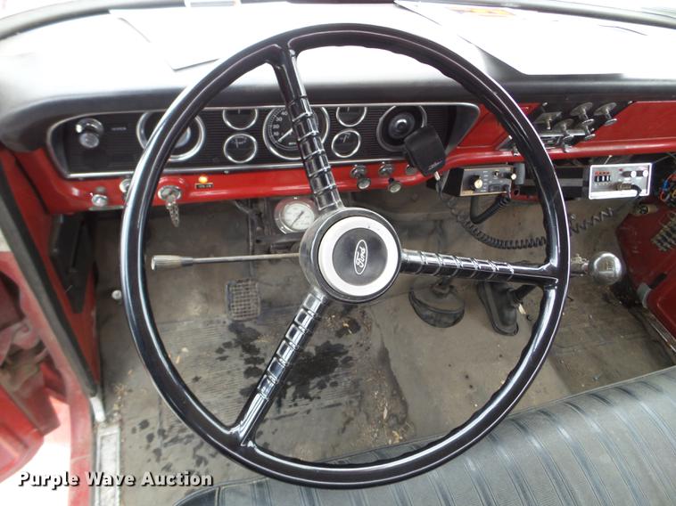 image for item DC1235 1974 Ford F700 fire truck