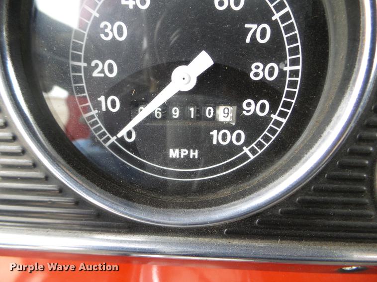 image for item DC1235 1974 Ford F700 fire truck