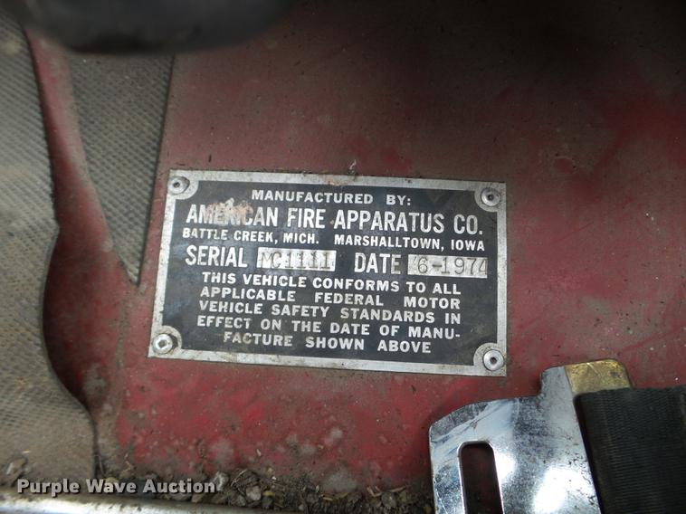 image for item DC1235 1974 Ford F700 fire truck